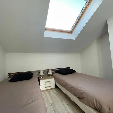 Apartment Calme Avec Balcon *